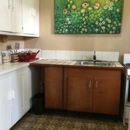 Antique Garden Apartment 圣胡安 外观 照片
